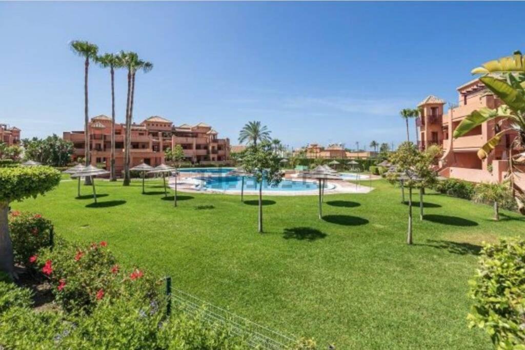 Pushe Playa Granada Beach&Golf 2 Мотрил Екстериор снимка